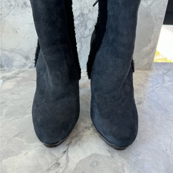 Gently used sheepskin luxury ankle boots. - Picture 2 of 3